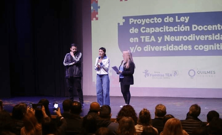 PRESENTARON EL PROYECTO DE CAPACITACIÓN DOCENTE OBLIGATORIA EN TEA