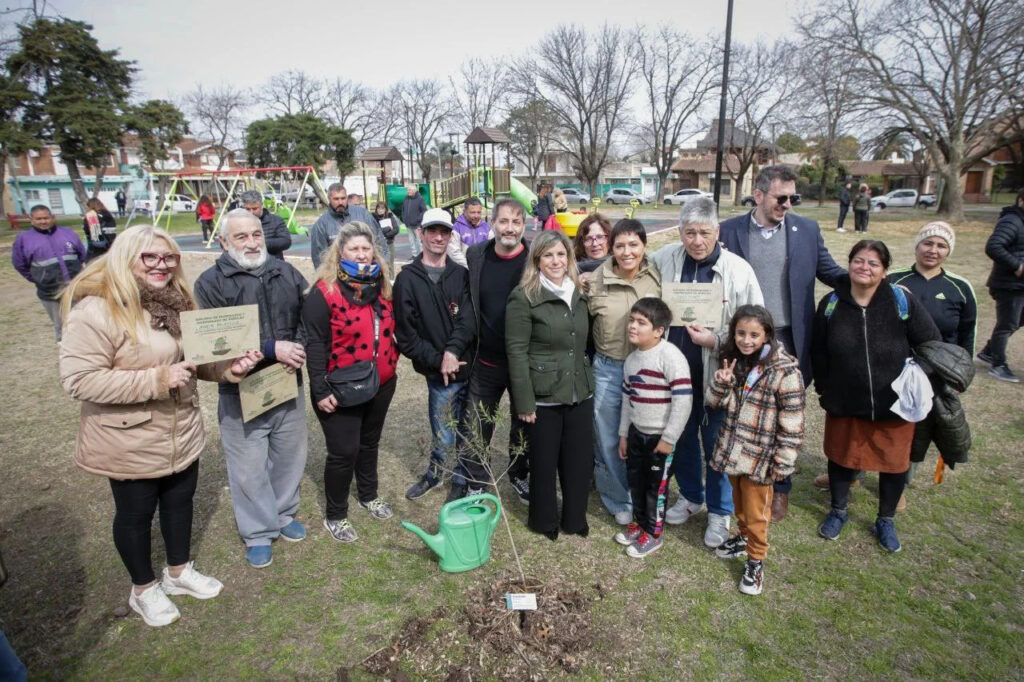 Inauguraron nuevos juegos en la plaza “Héroes de Malvinas”