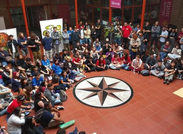 La drástica decisión de los estudiantes de la UNQ tras el veto a la Ley de Financiamiento Universitario