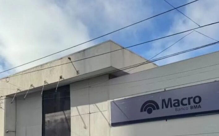 Vecinos de Quilmes Centro reclaman por ruidos molestos nocturnos en una obra bancaria