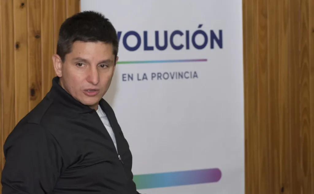 El dirigente radical quilmeño Fernando Pérez fue designado Director del Banco Provincia