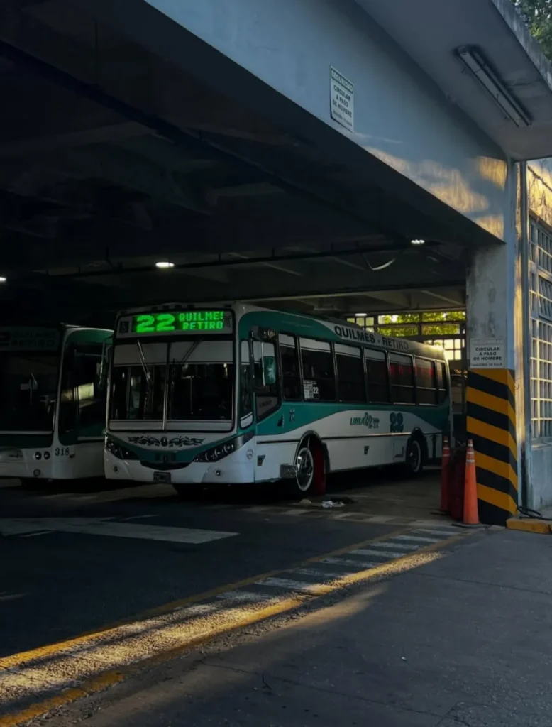 Tras los paros y la crisis, suena un posible traspaso de las líneas de MOQSA