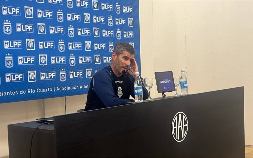 Ariel Pereyra habló en conferencia tras el triunfo de Gimnasia: “El equipo siempre juega con convicción” | El Dia