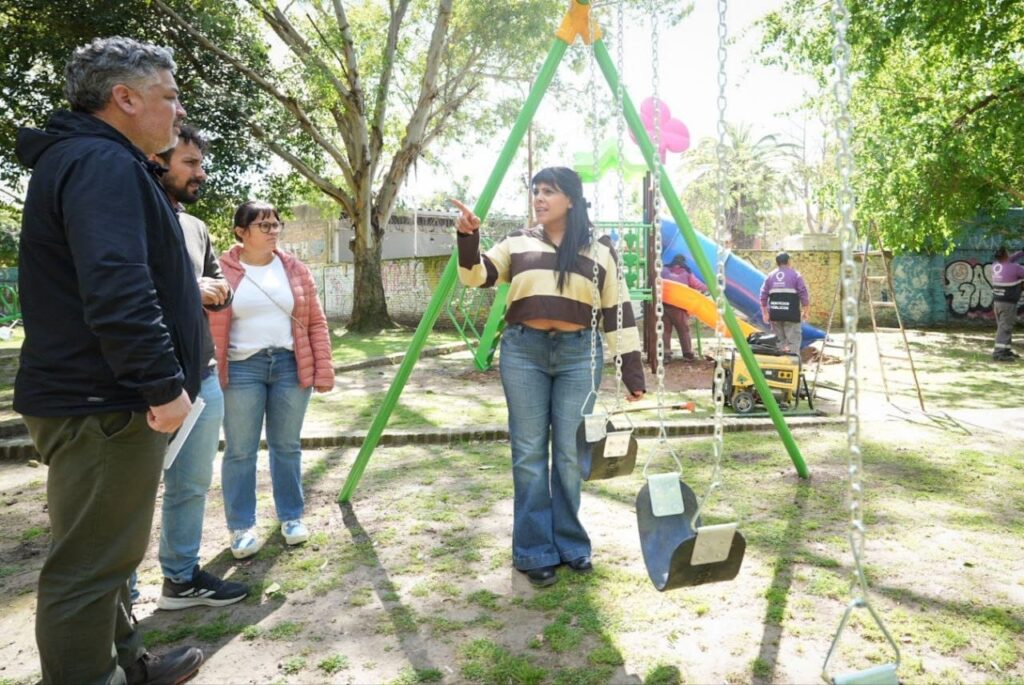 SE REALIZÓ MANTENIMIENTO INTEGRAL Y LIMPIEZA EN LA PLAZA PAMPERO DE BERNAL