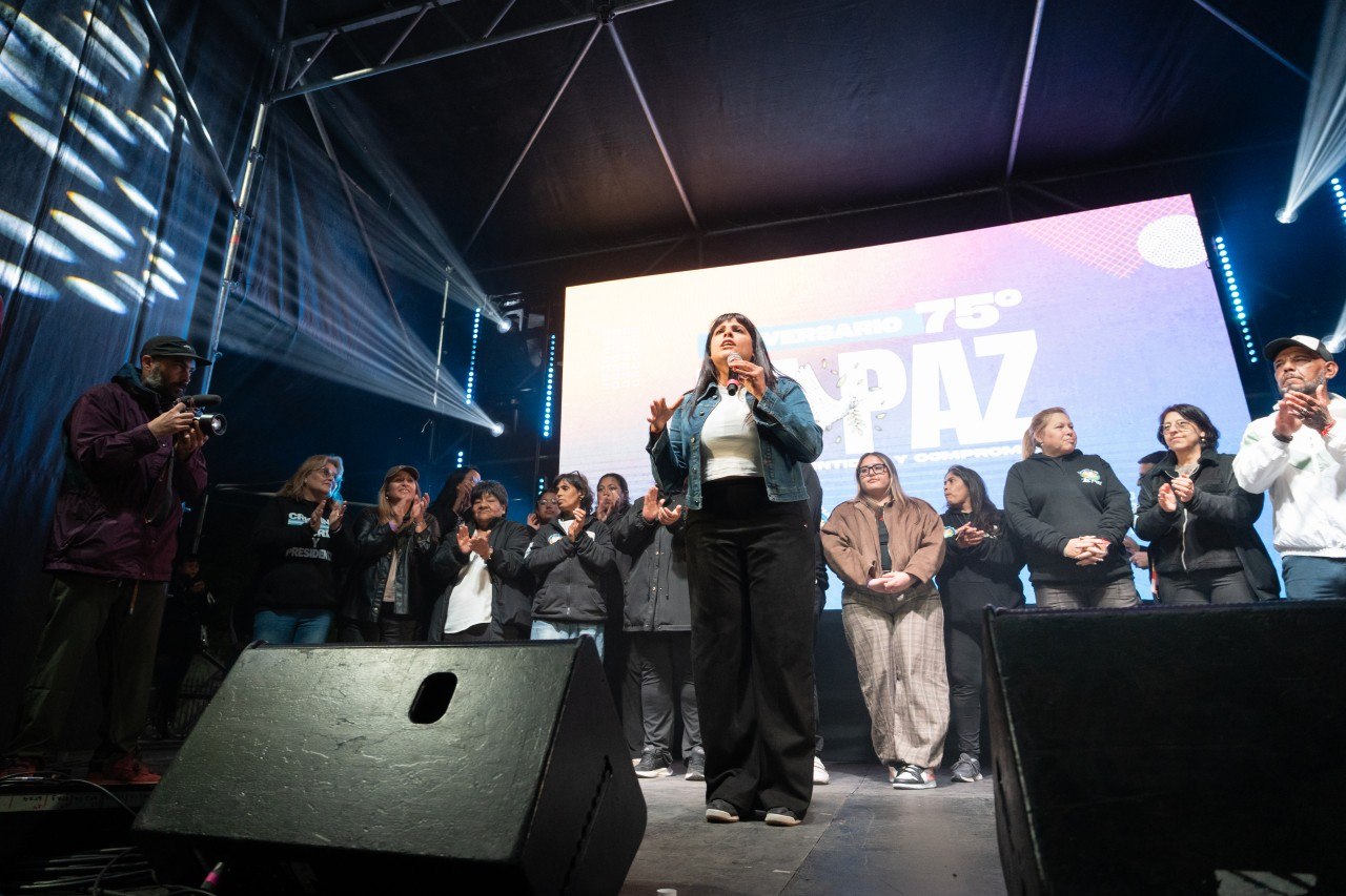 EVA MIERI ANUNCIÓ LA CONSTRUCCIÓN DE NUEVOS PAVIMENTOS EN EL BARRIO LA PAZ